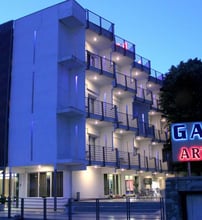 Galaxy Art Hotel