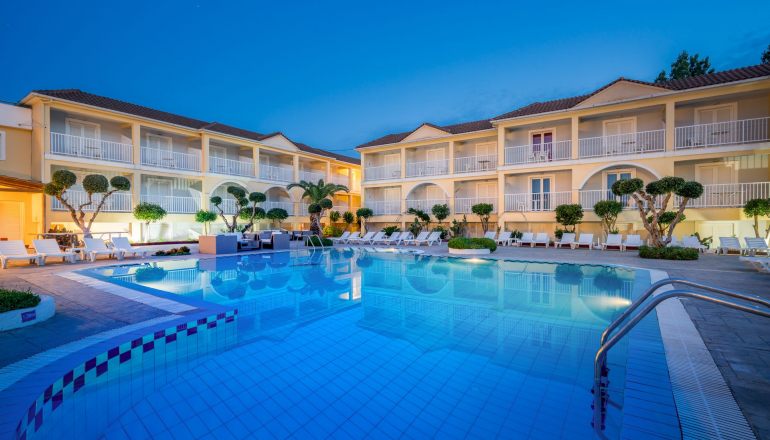 4* Filoxenia Hotel -  Τσιλιβί, Ζάκυνθος