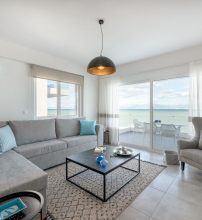 Costa Vasia Suites & Apartments - Βραχάτι Κορινθίας