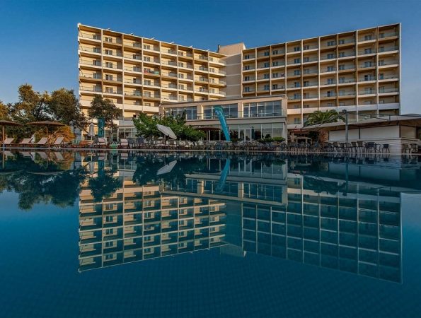 4* Evia Riviera Resort