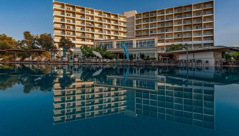 4* Evia Riviera Resort