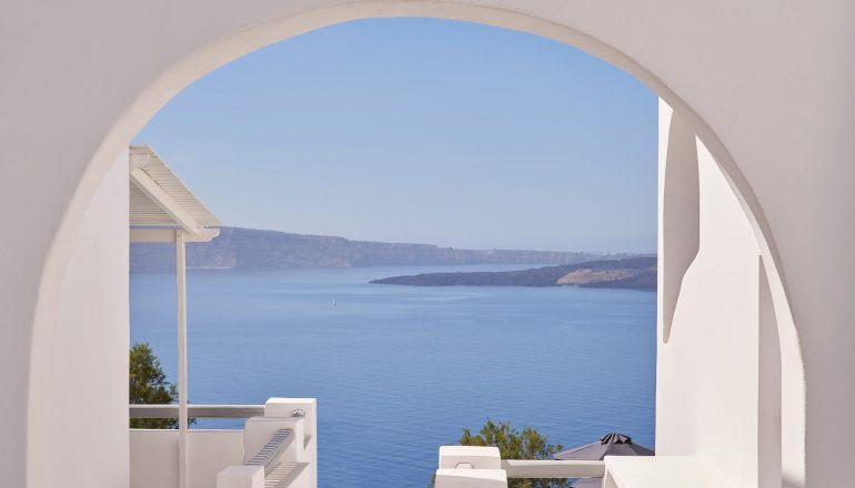 4* Mr & Mrs White Santorini - Οία, Σαντορίνη