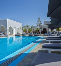 5* Maistros Village Hotel -Καρτεράδος, Σαντορίνη