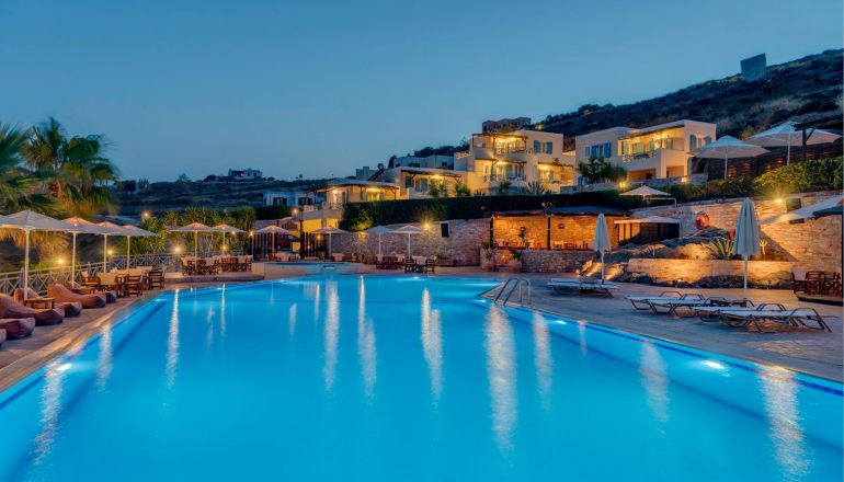 Sunrise Beach Suites - Αζόλιμνος, Σύρος