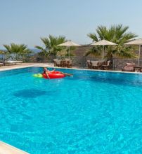 Sunrise Beach Suites - Αζόλιμνος, Σύρος